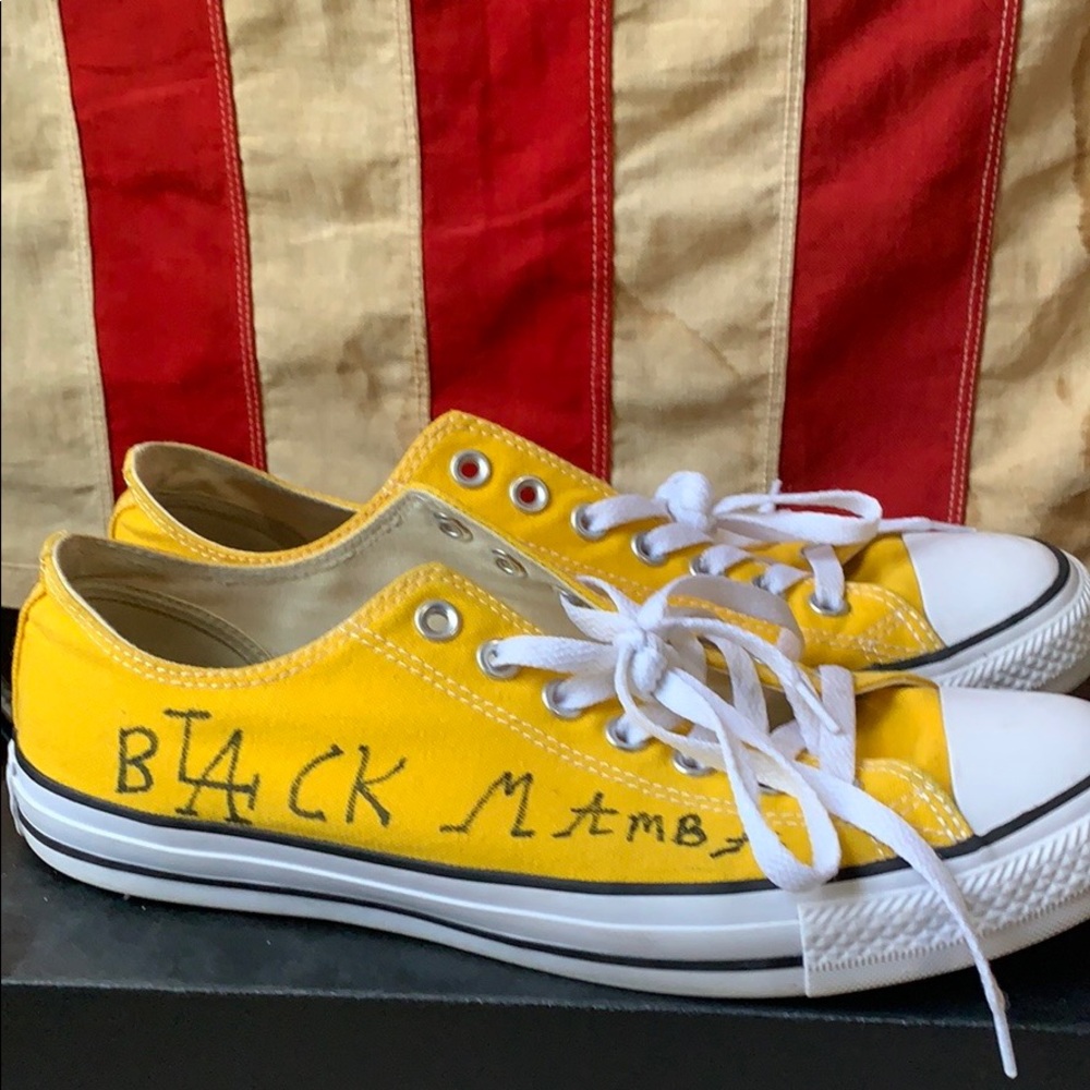 Converse all star low tops (Kobe Bryant sharpie)